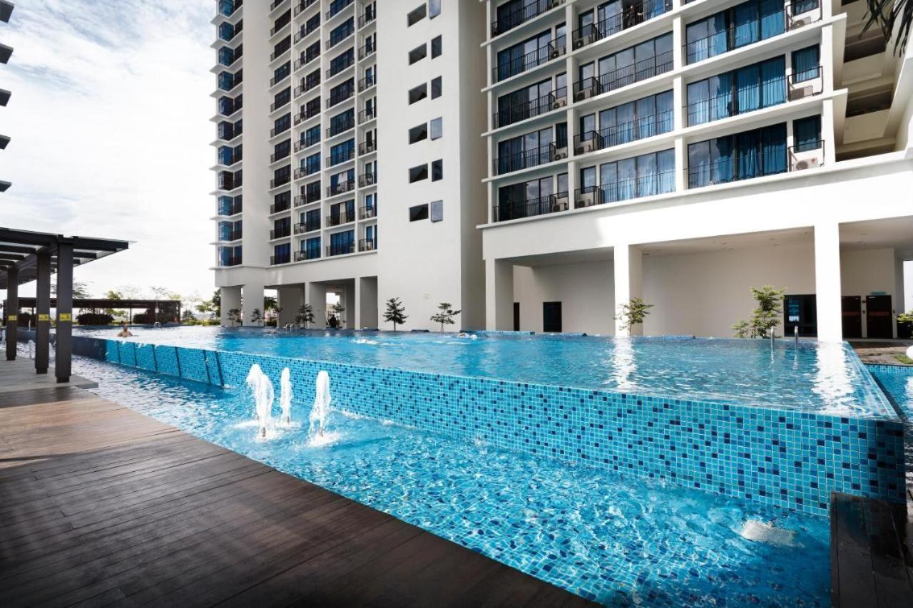 Francesco Suite - Trefoil Setia Alam-Near Setia City Mall & Setia Convention Centre 外观 照片