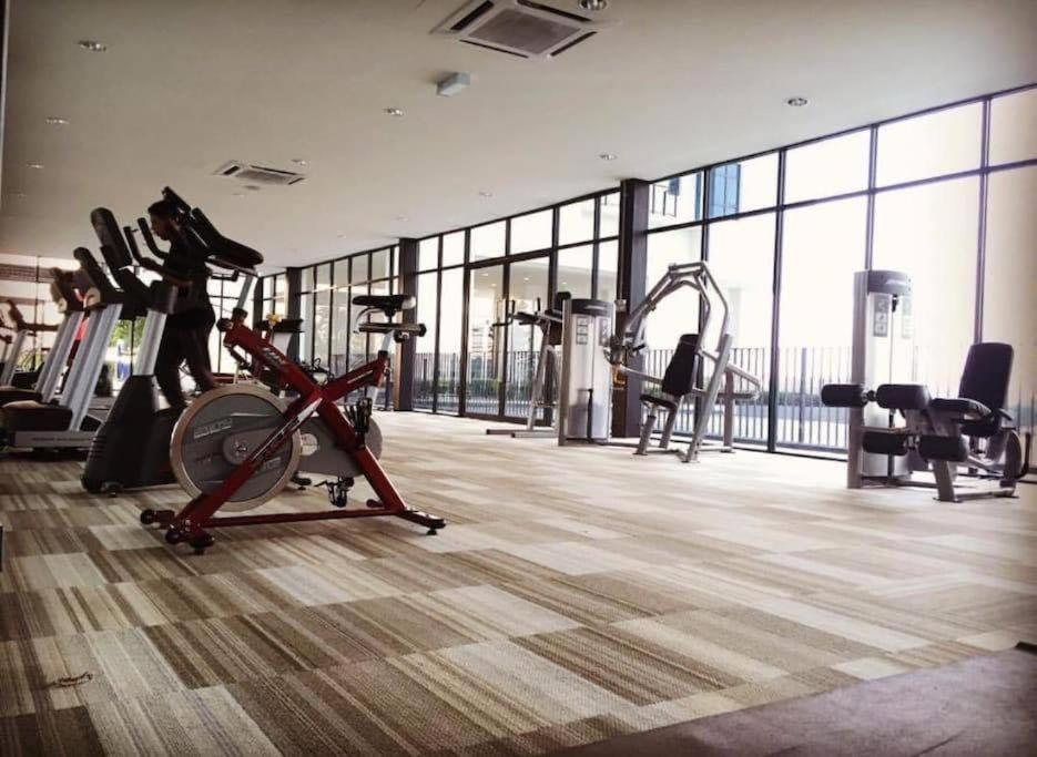 Francesco Suite - Trefoil Setia Alam-Near Setia City Mall & Setia Convention Centre 外观 照片